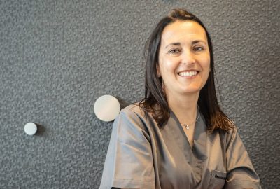 3 Dra. Andrea Aniento Palomino (Odontólogo General)